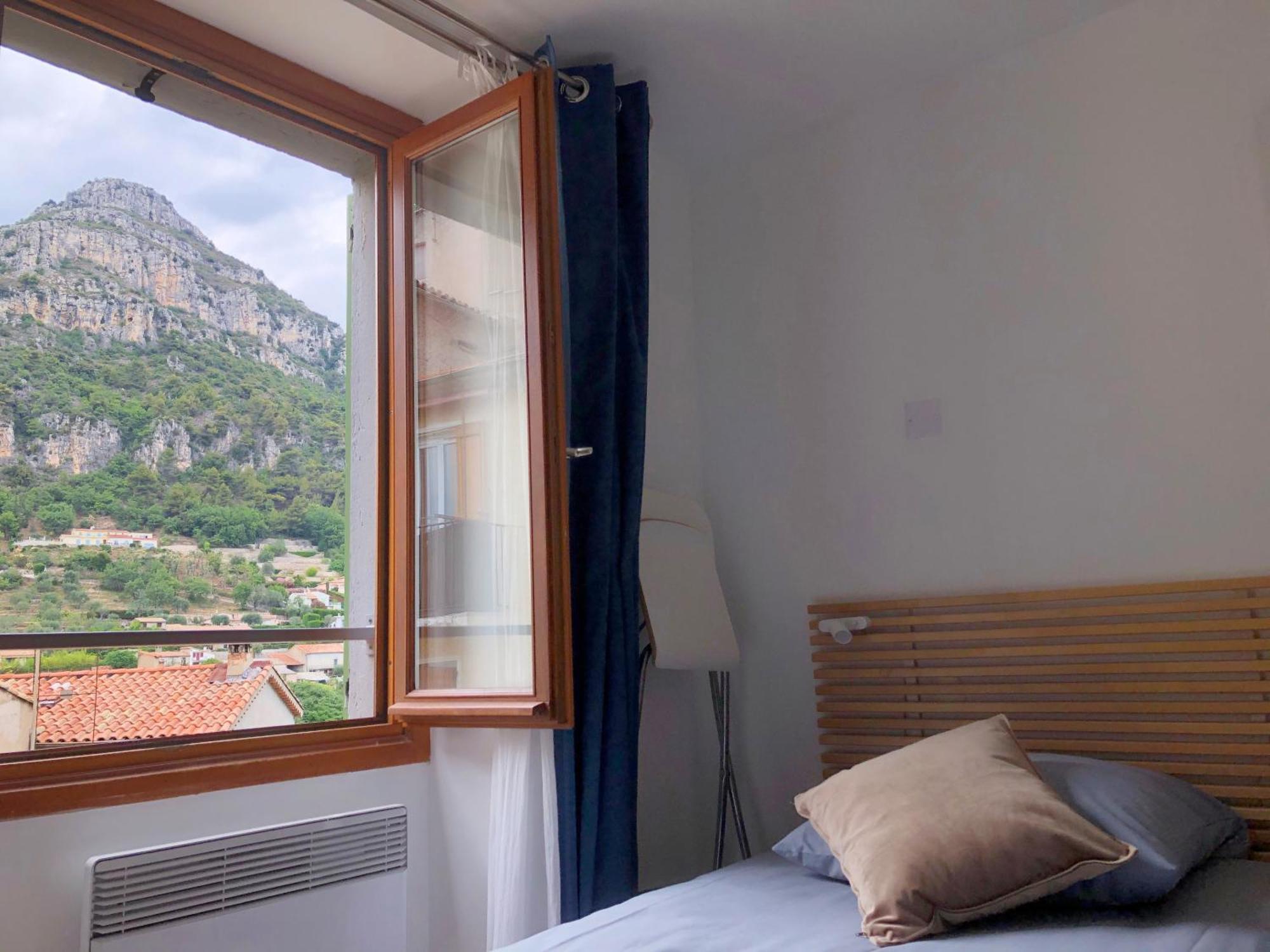 เดอะ ฟร็อก เฮาส์ Bed & Breakfast Saint-Jeannet  ห้อง รูปภาพ