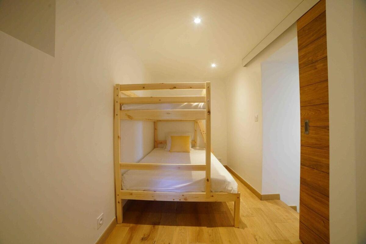 เดอะ ฟร็อก เฮาส์ Bed & Breakfast Saint-Jeannet  ภายนอก รูปภาพ